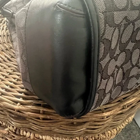 Coach Phoebe Black/Charcoal Shoulder Bag in Outline Signature Jacquard - Picture 4 of 10